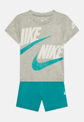 Completo corto Nike baby maglia e pantaloncino set due pezzi bambino casual - Immagine 1 di 4
