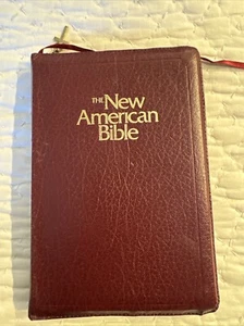 New American Bible Official Catholic Red Letter 1987 World Publishers Zippered - Picture 1 of 12