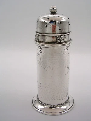 Vintage Sterling Silver Muffineer/Pepper Pot-Birmingham 1928-5  1/2"  A.E. Jones - Image 1 of 4