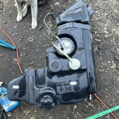 11 POLARIS RZR 800 TANQUE DE GASOLINA DEPÓSITO 5438337 STOCK OEM con bomba Foto 1 de 3