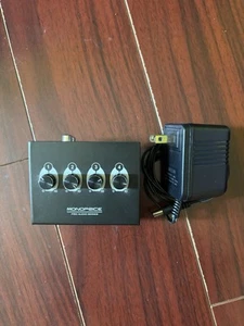 Monoprice 4-Channel Headphone Amplifier 615220 - Photo 1/3