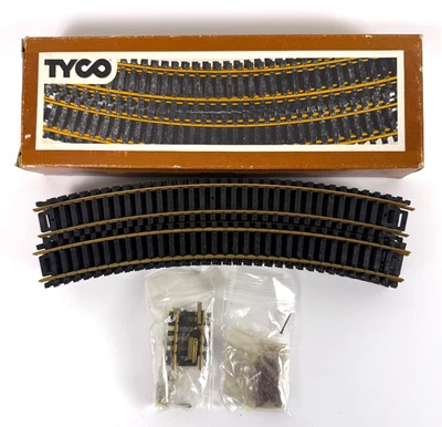 Vintage Tyco HO Curved Track 14 Pcs Approx. 36” Radius Joiners & Track Nails NOS - Image 1 of 4