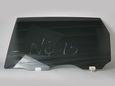 Chrysler Pacifica 2004-2008 ventana puerta de vidrio parte trasera izquierda lado del conductor Foto 1 de 4