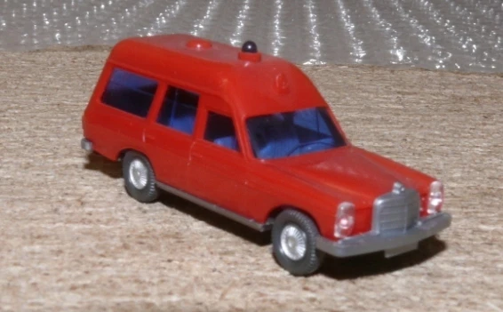 W8  Wiking 607 MB -Binz 200 Feuerwehr Krankenwagen - Bild 1 von 1