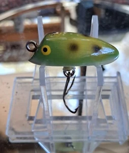 2005 NFLCC Luhr Jensen & Sons Inc. South Bend Ketch Orenos Green Frog - Picture 1 of 14