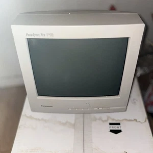 CRT Monitor PanaSync Pro P15 Panasonic - Picture 1 of 8