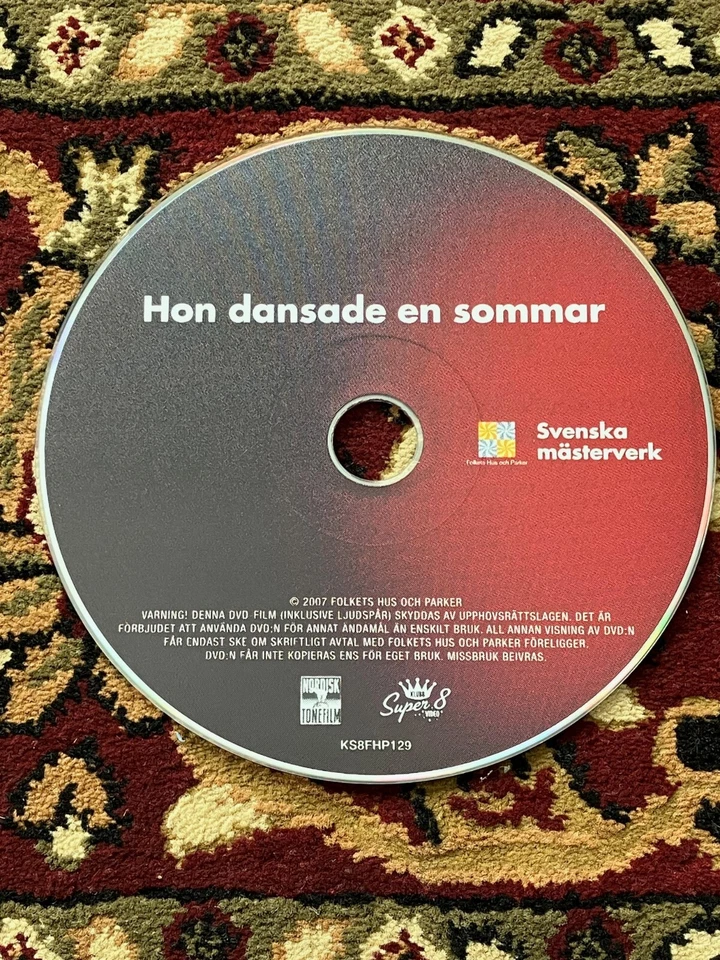 Hon Dansade En Sommar DVD. DISC ONLY. Disc is like new. Swedish import. - Image 1 of 1