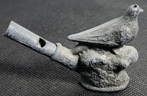 Antike Vogelpfeife aus Metallguss Anfang 1900 Blei/Zinn Taube Spielzeug Musikalisch - Bild 1 von 6