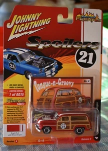 Johnny Lightning 1950 MERCURY WOODY WAGON Street Freaks  LIMITED 1 OF 6010 NEW - Picture 1 of 7
