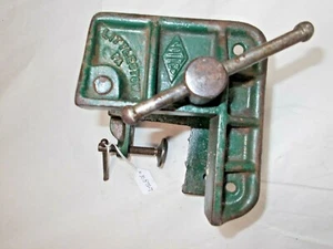 Littlestown de colección. Tornillo de esquina, tornillo de banco de carpintero, mordazas de esquina de 4-3/4" de ancho - Imagen 1 de 4