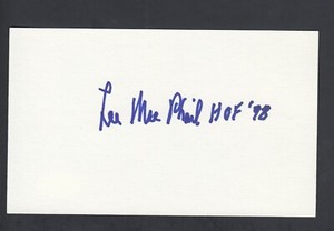 Lee MacPhail HOF 98 Autographed 3x5 Index Card CAS Authentic
