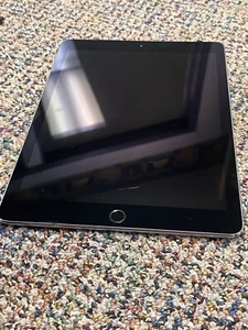 9.7" Apple iPad Pro 1st Generation 32GB A1701 Silver Bad Logic Board Opened - Picture 1 of 5