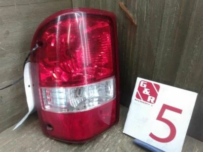 Ford Ranger 2006-2011 conductor luz trasera izquierda freno intermitente luz de marcha atrás OEM Foto 1 de 4