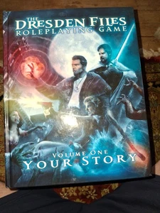 Evil Hat: FATE Campaign - THE DRESDEN FILES VOL 1: YOUR STORY - Imagen 1 de 2