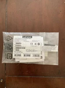 Lenovo DisplayPort to VGA Monitor Adapter - Afbeelding 1 van 1