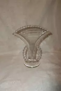 VINTAGE CLEAR GLASS CANDLEWICK FAN SHAPE VASE - Picture 1 of 3