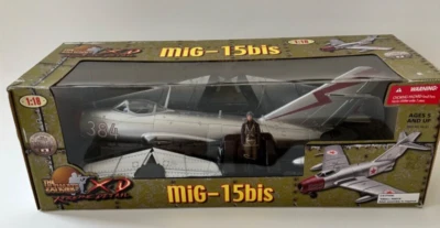 The Ultimate Soldier / 21s Century Toys /  1/18 Korean War MiG-15bis Fighter Jet - Image 1 of 4
