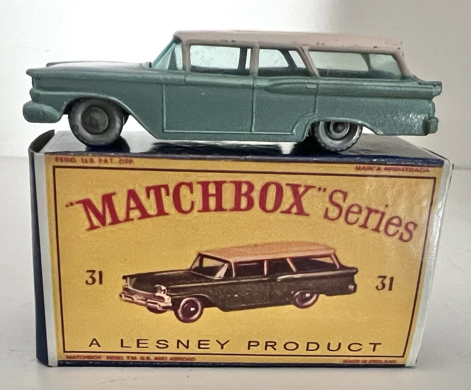 MATCHBOX LESNEY FORD УНИВЕРСАЛ ПОЧТИ КАК НОВЫЙ С КОРОБКОЙ МОДЕЛЬ - Изображение 1 из 4