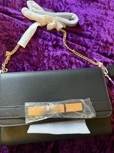 Wunderschöne schwarze Leder Anne Klein Clutch / Umhängetasche - Bild 1 von 14