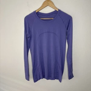 Lululemon Swiftly Tech Langarmshirt 2.0 lila Gr. 8 Daumenlöcher Stretch gebraucht, in einwandfreiem Zustand - Bild 1 von 4