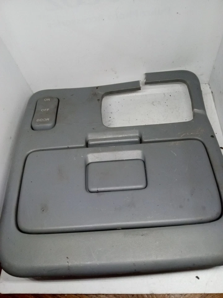 01 - 03 Toyota Sienna верхний купол лампа W гараж открывалка кнопка оригинальный - Изображение 1 из 4