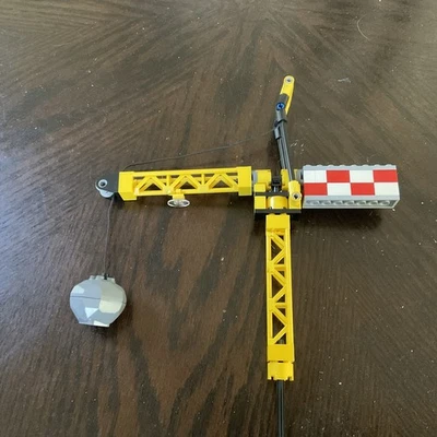 LEGO Marvel (76037) Rhino and Sandman Team Up | Crane Only/As-is - Image 1 of 4