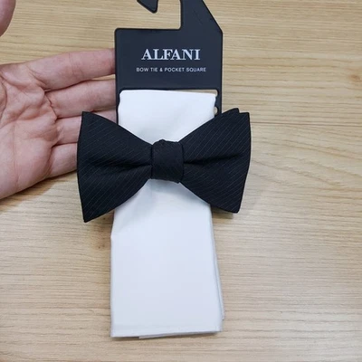 ALFANI 男式领结和口袋方形黑色白色匹配预绑套装 — 第 1/3 张图片