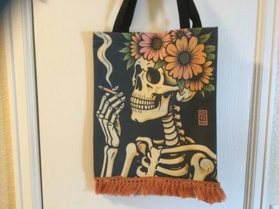 Bolso de Mano Niña Smoking Skeleton Lona Grande 13 X 16 Multicolor con Flecos Foto 1 de 4