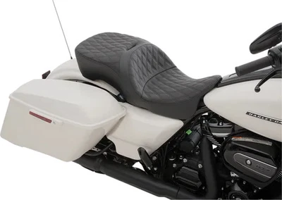 Asiento de turismo DS Diamond Stitched 2 arriba para Harley Ultra Limited CVO 14-21 Foto 1 de 4
