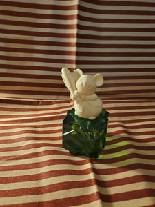 Vintage Avon Write Touch Mouse Sweet Honesty Cologne - Full Bottle