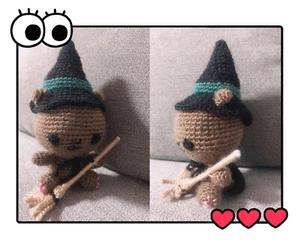Handgehäkelte kleine Hexenpuppe (ca. 12 cm) - Halloween - Bild 1 von 4