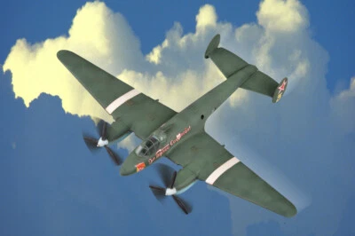 HOBBYBOSS HB80296 SOVIET PETLYAKOV PE-2 SCALA 1:72 - Immagine 1 di 4