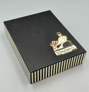 Vintage YOUNG QUINLAN Department Store ART DECO Minneapolis BOX - Picture 1 of 12