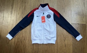 Neu mit Etikett Nike Kinder PSG Paris Saint-Germain durchgehender Reißverschluss Fußball Trainingsjacke Jugend 128 - Bild 1 von 5