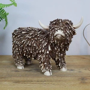 Standing Highland Cow Ornament Rustic Brown Twig Country Farmhouse Décor Statue - Picture 1 of 14