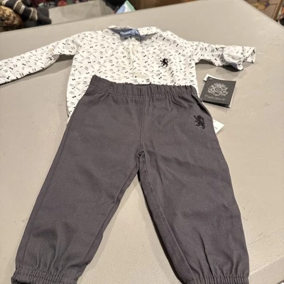 Lote de 2 ropa inglesa para lavandería para niños pequeños talla 6-9 meses superior e inferior Foto 1 de 4
