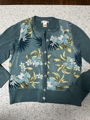 Tommy Bahama Silk Blend Floral Cardigan Sweater Green Size MEDIUM 8/10 - Image 1 of 2