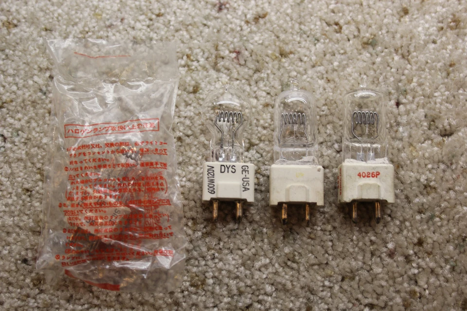 20 new still-in-the-box Lowel Professional Light Bulbs - Image 1 of 4