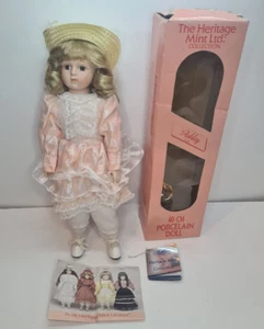 Vintage 1988 The Heritage Mint Ltd Collection Ashley D-23 40cm Porcelain Doll - Picture 1 of 15