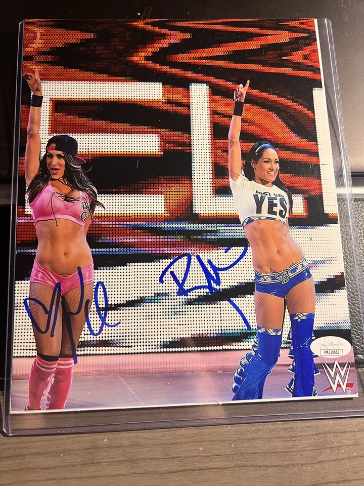 Bella Twins Doble Firmado Jsa Testigo Wwe Nicki Bella Brie Bella Foto 1 de 1