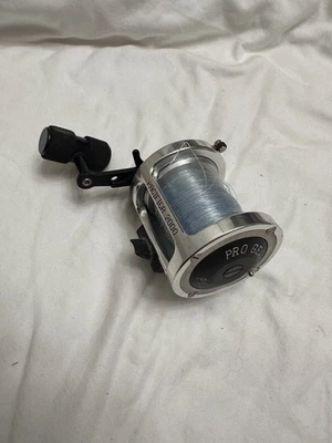 pro gear pacifica 2000 fishing reel - Image 1 of 4