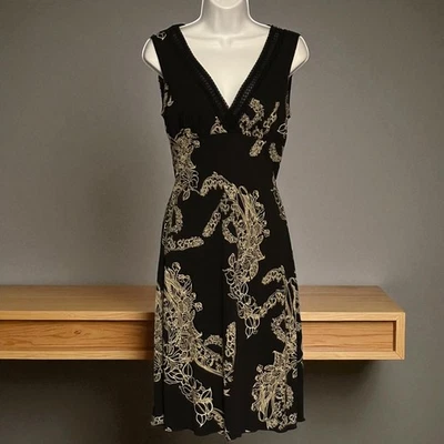 Vintage LA BELLE Sleeveless Cocktail Dress Sz Medium Midi Black Gold Lace V Neck - Image 1 of 4