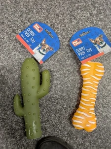 2-PACK Dog Toy Bundle Bright Yellow Bone & Unique Dark Green Cactus Brand New - Picture 1 of 2