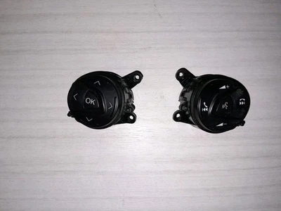 Comandi Al Volante Ford C Max Anno 2011 - Immagine 1 di 2