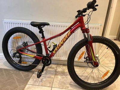 Specialized Riprock 24 Kids MTB Red 8 Speed Suspension Wide Roller Sport Tyres - Image 1 of 4