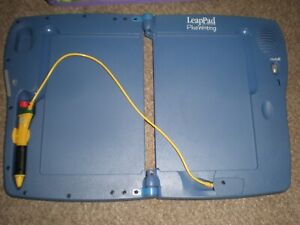 LeapFrog LeapPad Learning System Plus Writing Lot Case 7 Cartridges Books