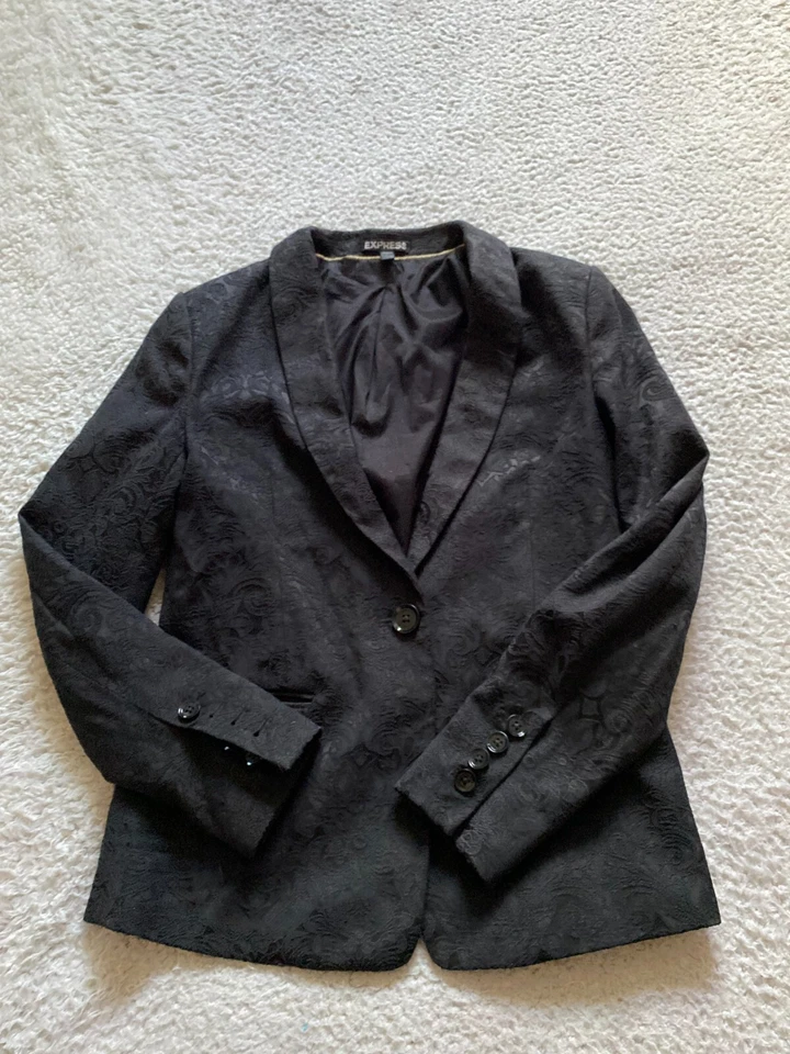 Blazer chal Express para mujer bordado floral manga larga negro talla 0 Foto 1 de 4