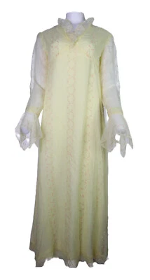 Vintage 60s US Women’s M Pale Yellow Ditsey Floral Daisy Print Long Maxi Dress - Image 1 of 4