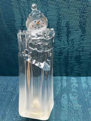 Muñecos de nieve Cubo de hielo Figura Acrílico Vacaciones Invierno Decoración Iluminar Foto 1 de 4