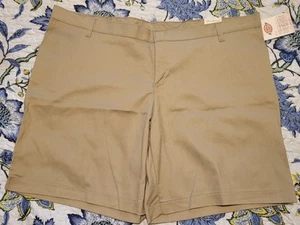 Dickies Women's Uniform Work Shorts 9" Inseam Outdoor FR221 Desert Sand Sz 24 - Picture 1 of 4